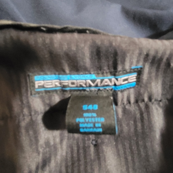 2 pairs of Mens size 54 Roundtree and Yorke shorts - Picture 7 of 8